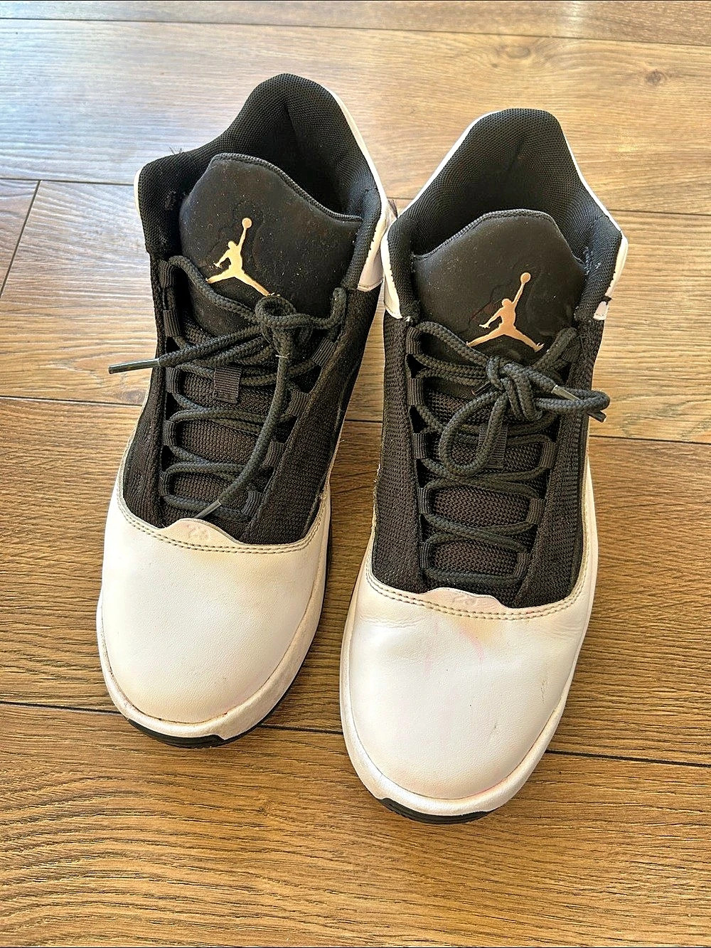 Jordan Jumpman Team 1 "White Black Metallic Gold" High Top Sneakers White &